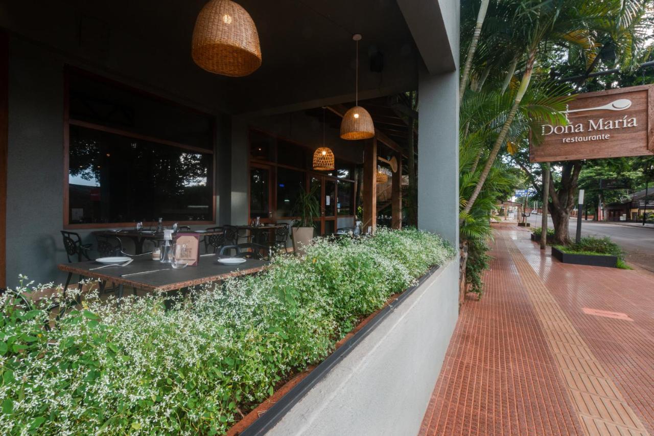 Hotel Saint George Puerto Iguazu Exterior photo